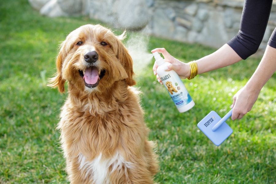 We Love Doodles dog detangler spray (1)